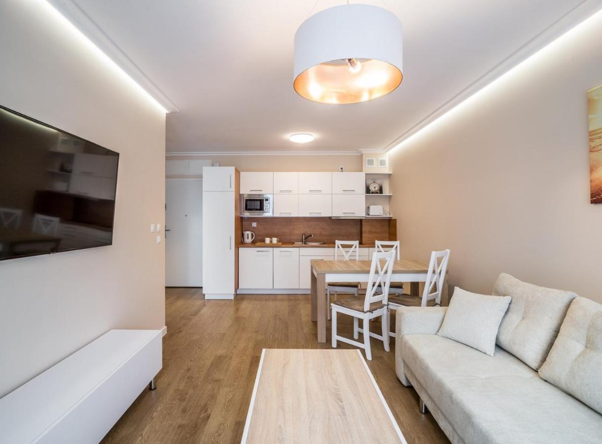 Apartos Blizej Morza Kolobrzeg Bagian luar foto