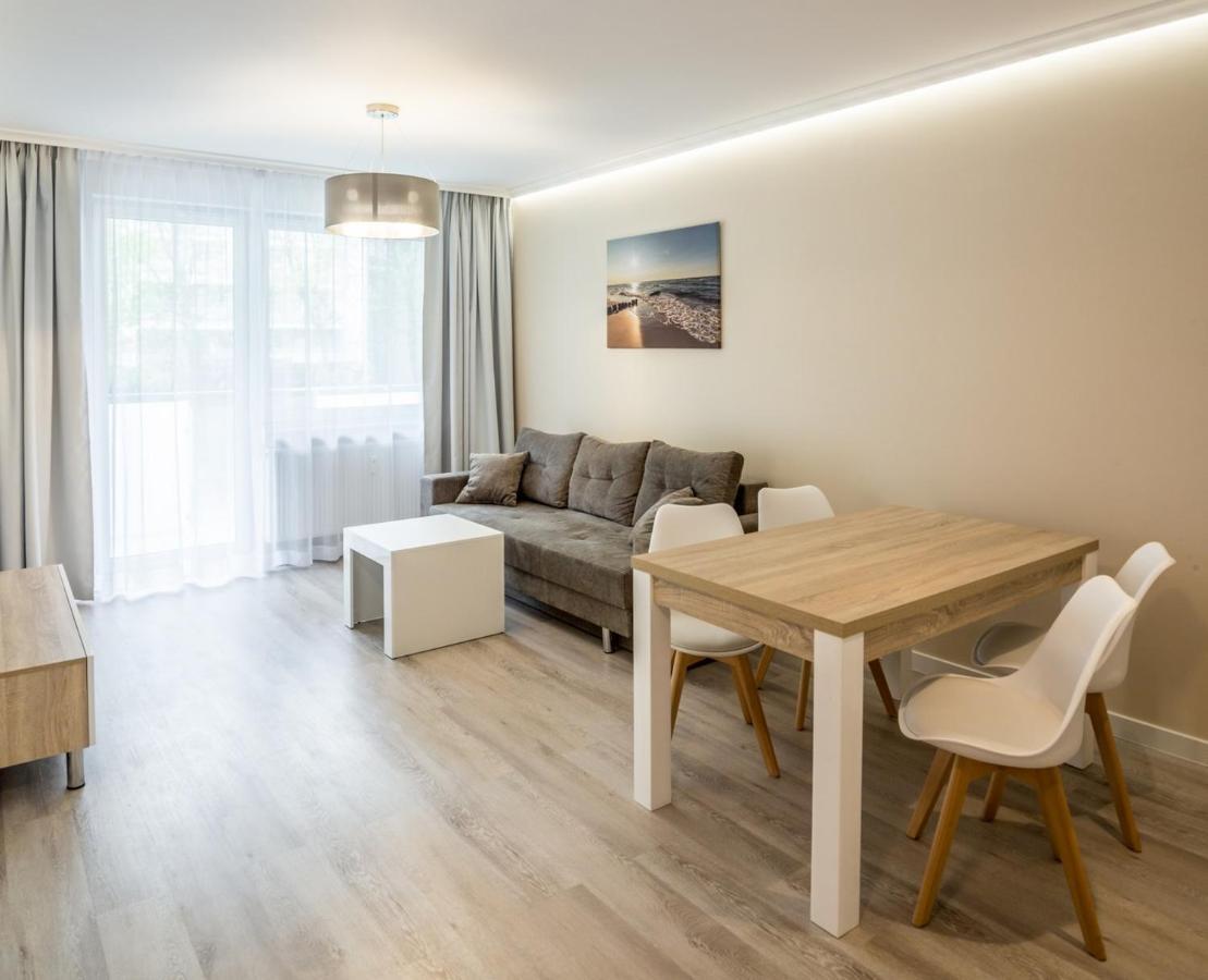 Apartos Blizej Morza Kolobrzeg Bagian luar foto